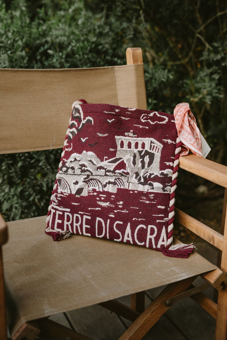 Antik Batik × Terre di Sacra